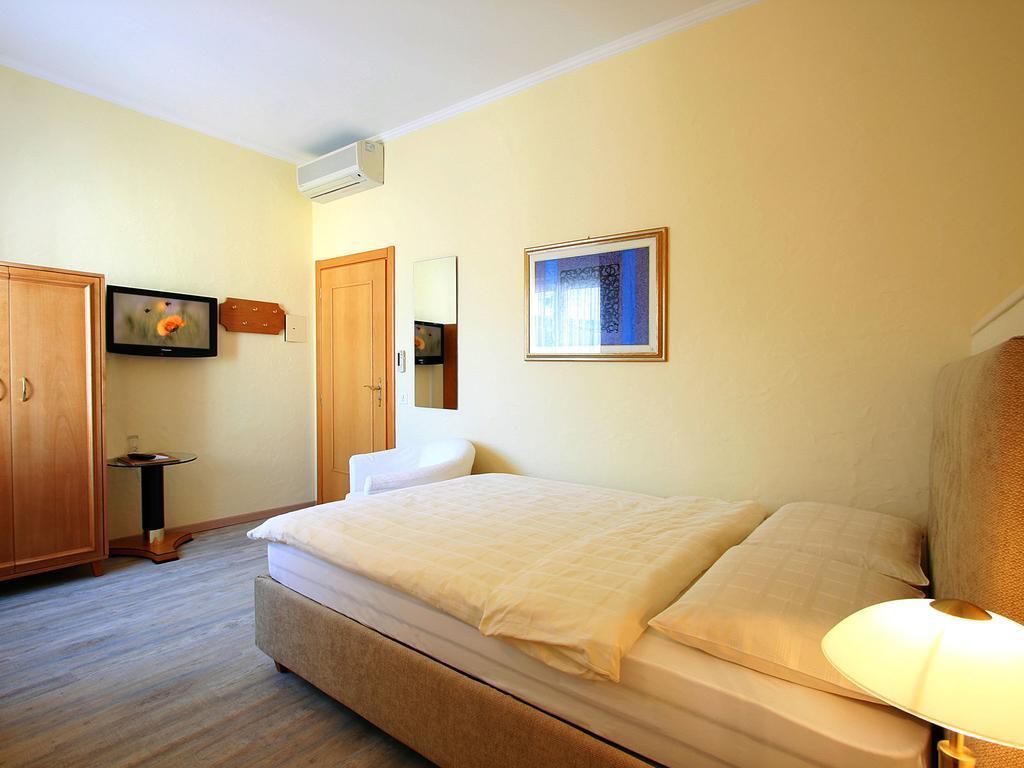 Hotel Garni Golf 3*
